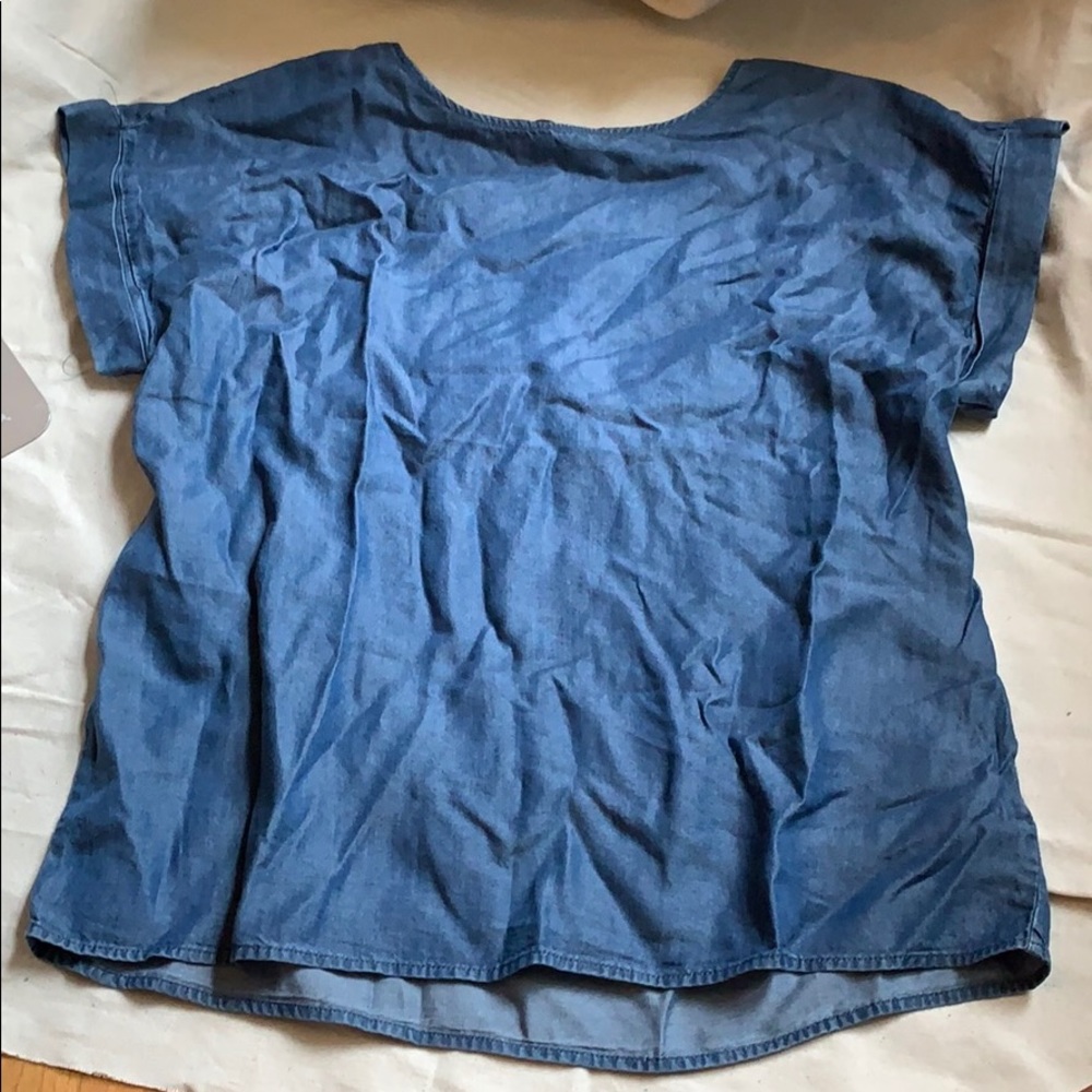 denim shirt, short sleeve